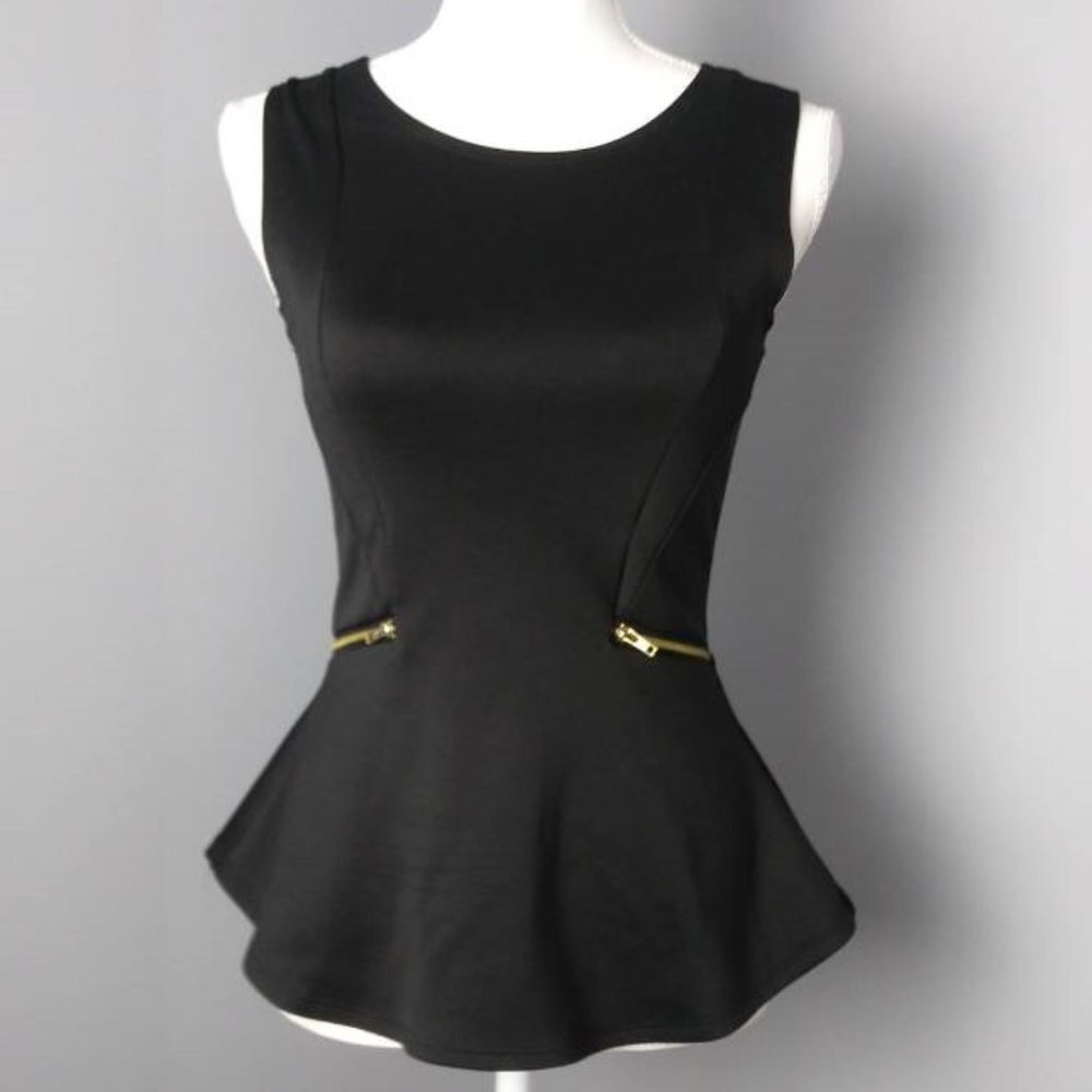B Jewel Sleeveless Top With Flared Waist Size SM